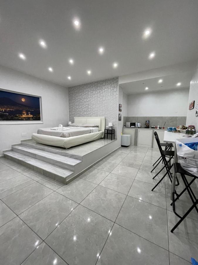 Suite Limatola Napoli Eksteriør billede